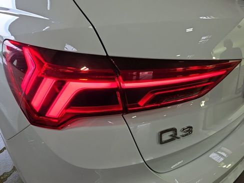 Used 2025 Audi Q3 2.0T Premium AWD/4WD image 37