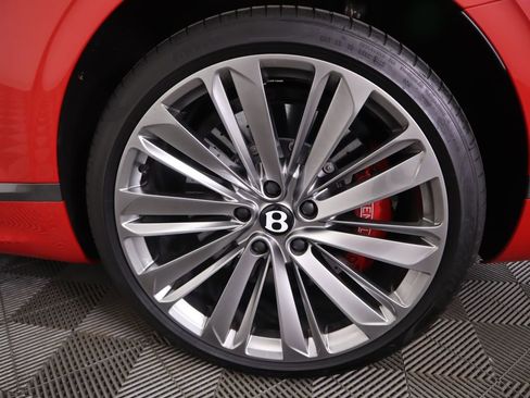 Used 2024 Bentley Continental GT Speed image 30