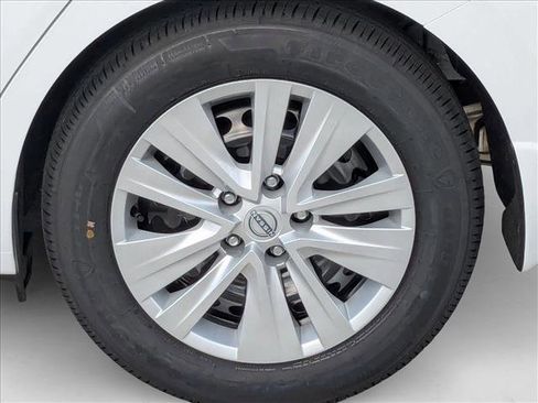 New 2025 Nissan Sentra S image 9