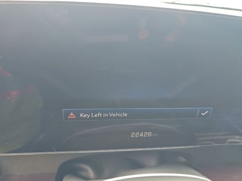 Used 2024 Chevrolet Traverse RS w/ LPO, Floor Liner Package FWD image 4