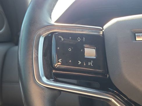 Used 2021 Land Rover Discovery Sport S image 33