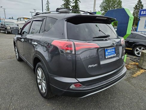 Used 2017 Toyota RAV4 Limited w/ Advanced Technology Package AWD/4WD image 3