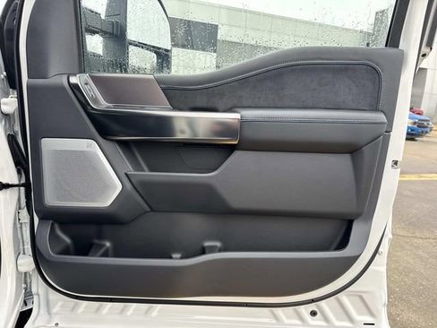 New 2026 Ford F350 Platinum w/ FX4 Off-Road Package image 19