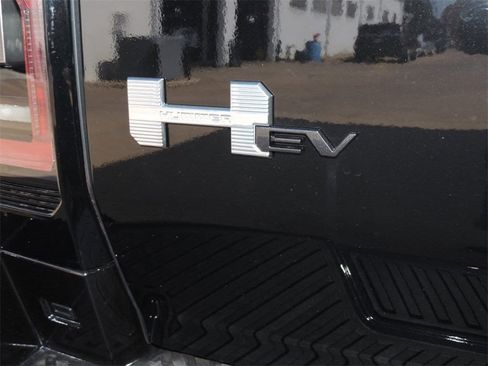 New 2026 GMC Hummer EV SUV image 14