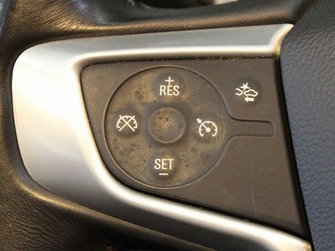 Used 2021 GMC Terrain SLE w/ Driver Convenience Package image 23