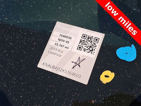 Used 2019 Kia Cadenza Premium image 23