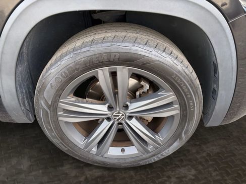 Used 2021 Volkswagen Atlas SE AWD/4WD image 44