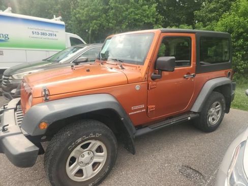 Used 2011 Jeep Wrangler Sport AWD/4WD image 10