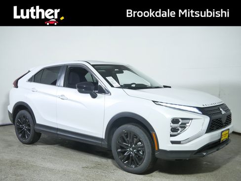 New 2025 Mitsubishi Eclipse Cross LE image 1