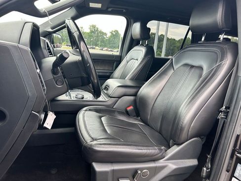 Used 2021 Ford Expedition Max Limited AWD/4WD image 12