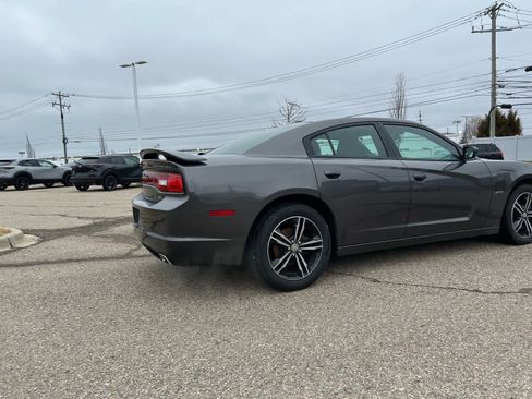 Used 2014 Dodge Charger R/T image 17