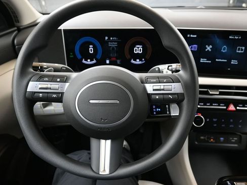 New 2026 Hyundai Tucson SEL image 24