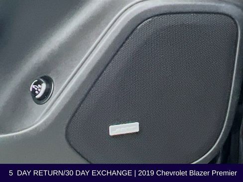 Used 2019 Chevrolet Blazer Premier w/ Sun and Wheels Package AWD/4WD image 25
