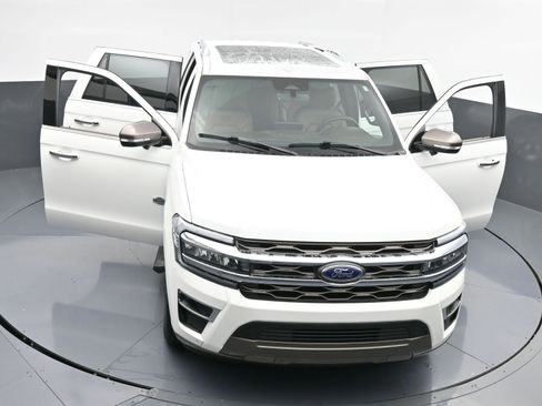 Used 2023 Ford Expedition King Ranch image 40