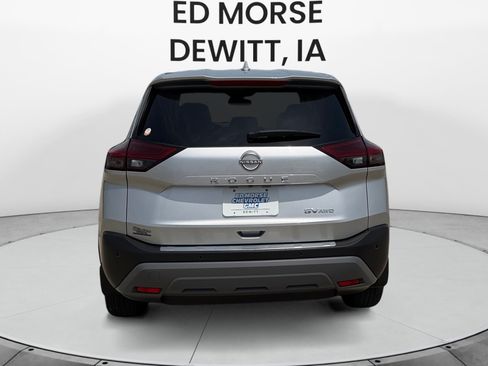 Used 2023 Nissan Rogue SV AWD/4WD image 4