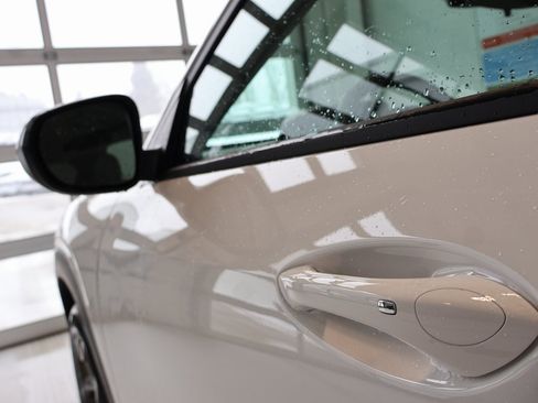 New 2026 Chevrolet Trax LT w/ Driver Confidence Package image 10