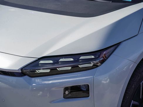 New 2026 Subaru Solterra Premium image 10