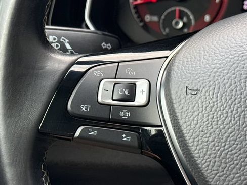 Used 2019 Volkswagen Jetta R-Line FWD image 30