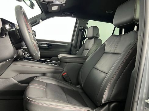 Used 2025 Chevrolet Tahoe RST image 22