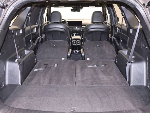 Used 2025 Kia Sorento SX Prestige AWD/4WD image 45