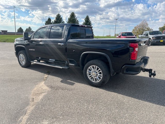 Used 2022 Chevrolet Silverado 3500 High Country AWD/4WD image 7
