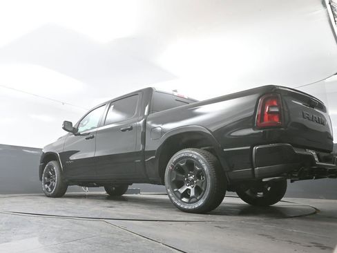 New 2026 RAM 1500 4x4 Crew Cab image 42