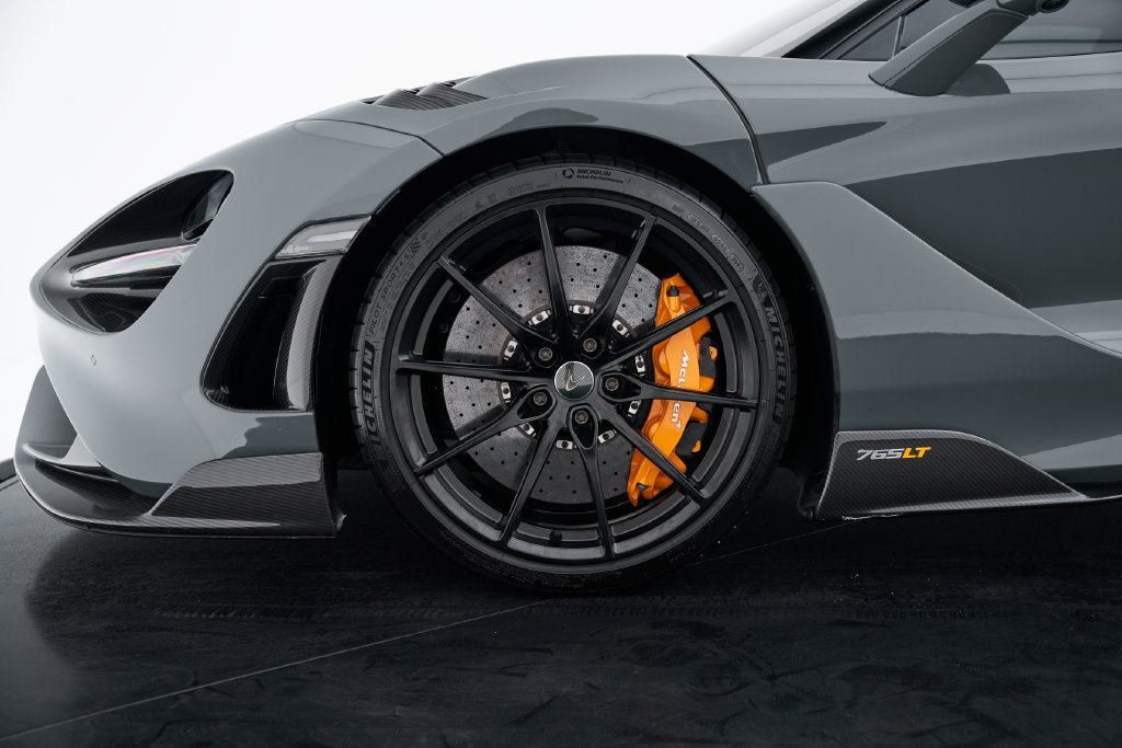 Used 2021 McLaren 765LT RWD image 3