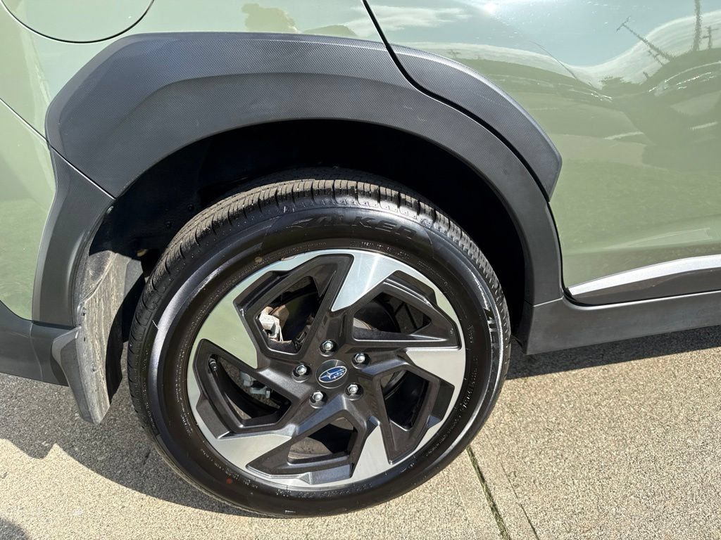 Certified 2025 Subaru Crosstrek 2.5i Limited AWD/4WD image 12