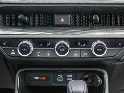 Used 2025 Honda CR-V EX image 14