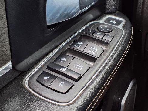 Used 2022 RAM 3500 Laramie image 16