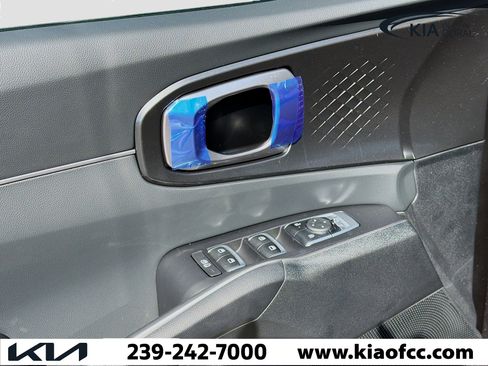 New 2026 Kia Sorento S image 24