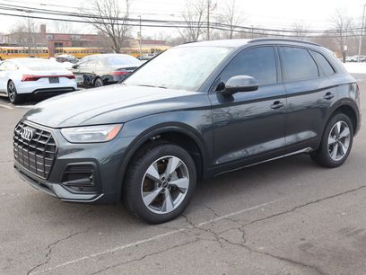 Used 2025 Audi Q5 2.0T Premium w/ Convenience Plus Package