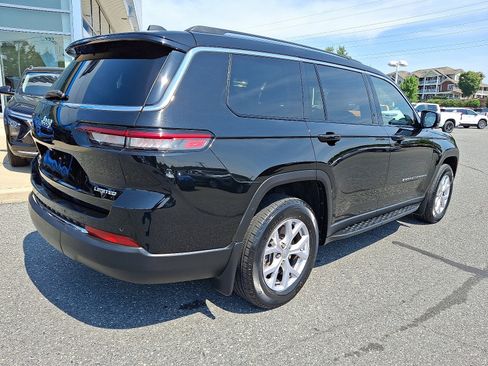 Used 2022 Jeep Grand Cherokee L Limited AWD/4WD image 7
