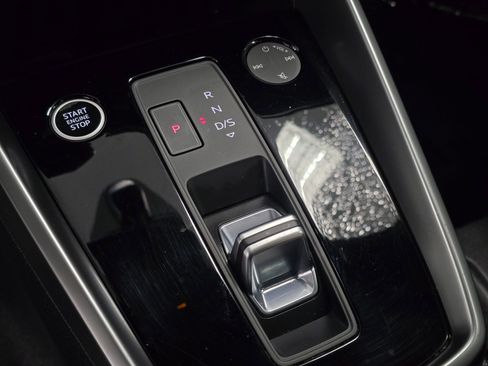 Used 2023 Audi A3 2.0T Premium image 16