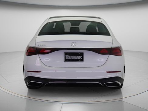 New 2026 Mercedes-Benz E 350 Sedan image 3