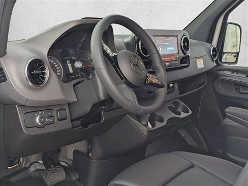 New 2026 Mercedes-Benz Sprinter 2500 image 3