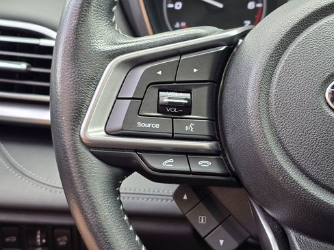 Used 2022 Subaru Outback Limited image 36