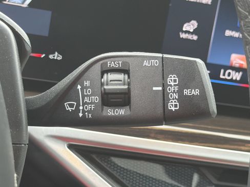 Used 2026 BMW X5 xDrive40i AWD/4WD image 15