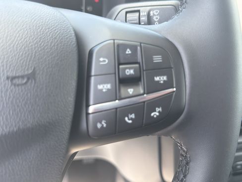 New 2025 Ford Maverick XLT w/ XLT Luxury Package FWD image 19
