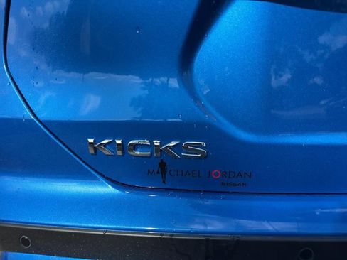 New 2025 Nissan Kicks Play S image 14