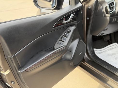 Used 2014 MAZDA MAZDA3 s Grand Touring FWD image 11