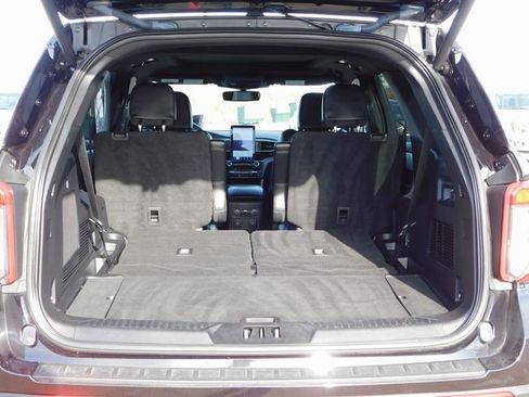 Used 2022 Ford Explorer ST w/ Equipment Group 401A image 28