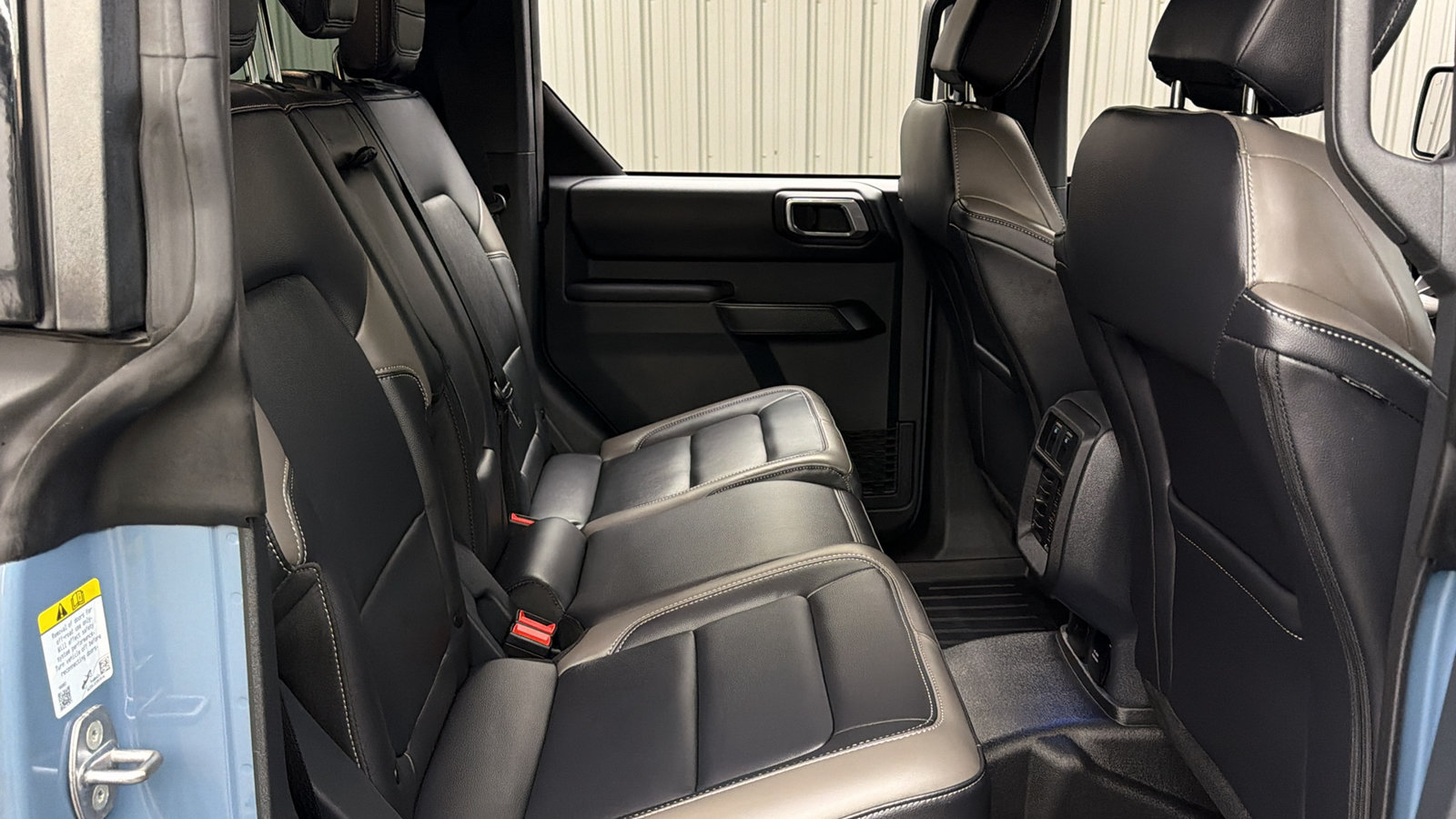 Used 2025 Ford Bronco Outer Banks AWD/4WD image 37