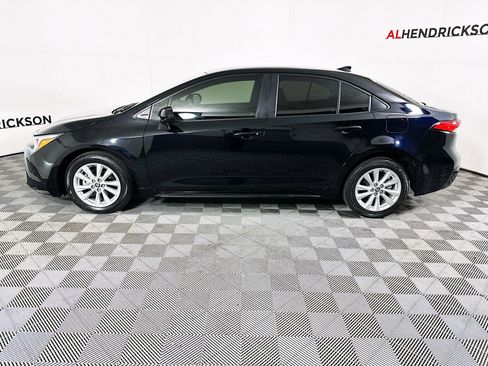 Used 2023 Toyota Corolla LE image 6