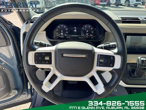 Used 2023 Land Rover Defender 110 SE image 18