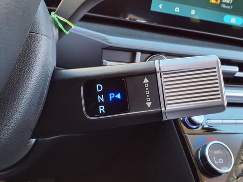 New 2026 Hyundai Santa Fe SE image 11