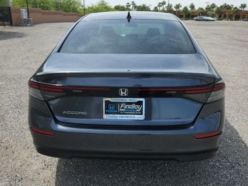 Certified 2025 Honda Accord SE image 1