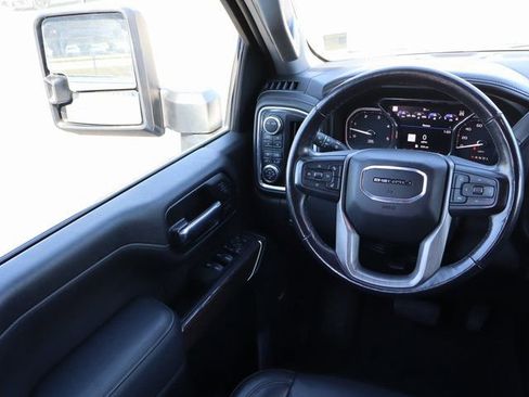Used 2022 GMC Sierra 2500 Denali image 22