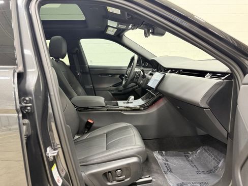 Used 2025 Land Rover Range Rover Evoque Dynamic SE image 38