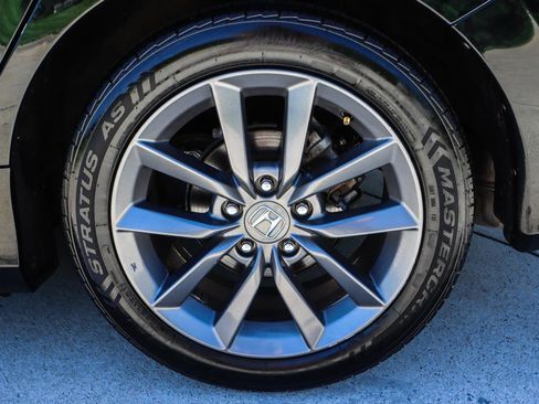 Used 2019 Honda Civic EX-L image 24